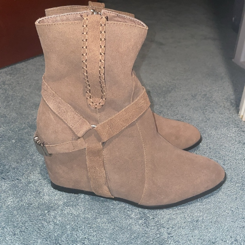 Perfect Condition Heeled Booties - image 2